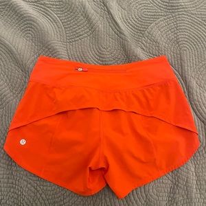 LULULEMON speed up orange shorts